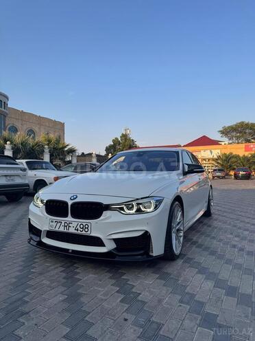 BMW 320-4