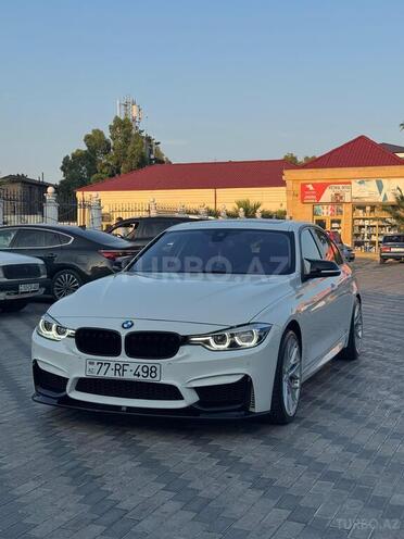 BMW 320-3