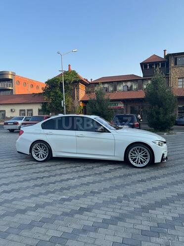 BMW 320-6