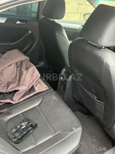Volkswagen Jetta 2014, 267,000 km - 1.8 l - Bakı