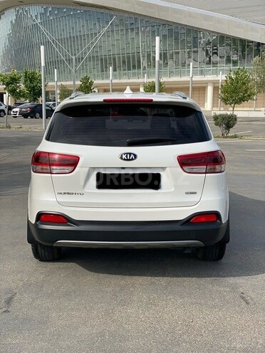 Kia Sorento 2017, 179,900 km - 2.0 l - Bakı