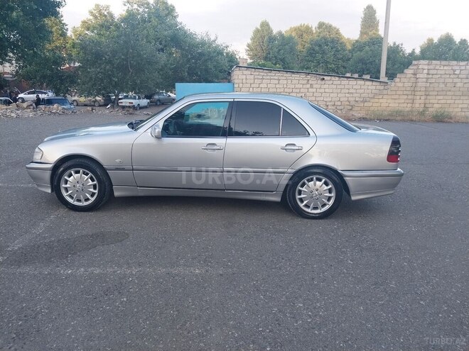 Mercedes C 200 1998, 325,000 km - 2.0 l - Bərdə
