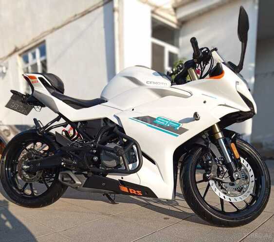CFMOTO 250 SR 2024, 10,000 km - 0.3 l - Astara