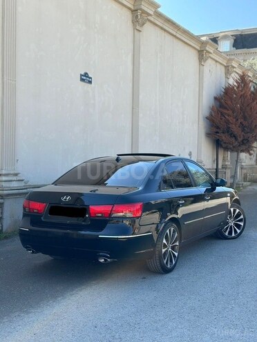 Hyundai Sonata-2