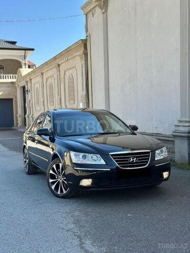 Hyundai Sonata-1
