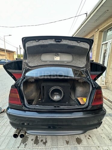 BMW 318 2003, 400,000 km - 2.0 l - Bakı