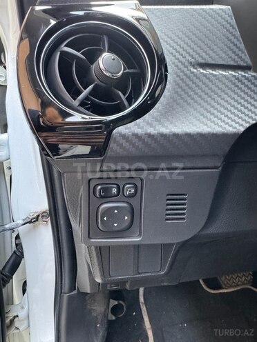 Toyota Corolla Fielder 2019, 115,000 km - 1.5 l - Bakı
