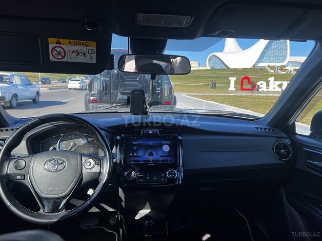 Toyota Corolla Fielder 2019, 115,000 km - 1.5 l - Bakı