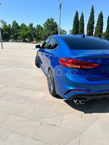 Hyundai Elantra 2018, 115,068 km - 1.6 л - Şəmkir
