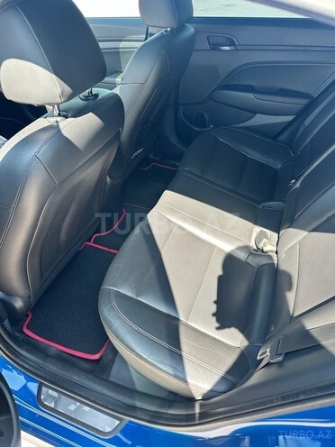 Hyundai Elantra 2018, 115,068 km - 1.6 л - Şəmkir