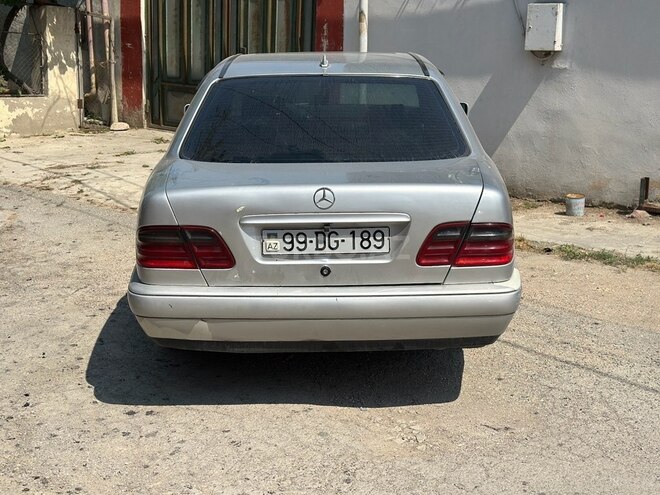 Mercedes E 220 d 1998, 125,000 km - 2.2 l - Bakı