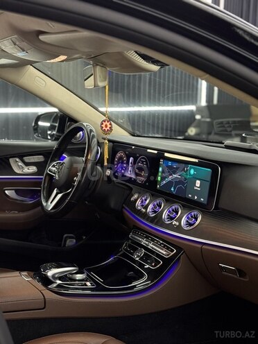 Mercedes E 220 d 2019, 130,000 km - 2.0 l - Bakı