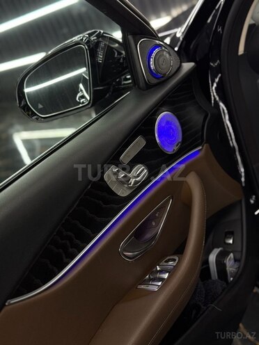 Mercedes E 220 d 2019, 130,000 km - 2.0 l - Bakı