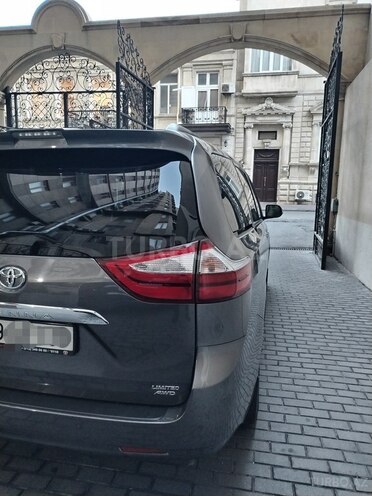 Toyota Sienna 2019, 190,000 km - 3.5 l - Bakı