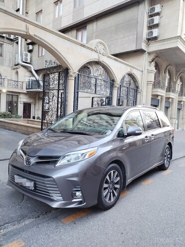 Toyota Sienna 2019, 190,000 km - 3.5 l - Bakı