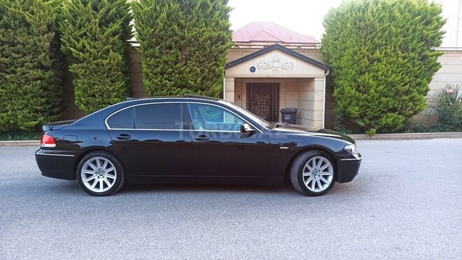 BMW 745 2002, 312,000 km - 4.4 l - Sumqayıt