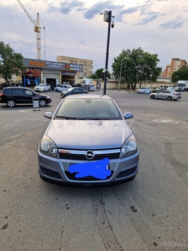 Opel Astra 2004, 200,800 km - 1.4 л - Bakı