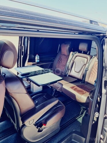 Mercedes V 250-13