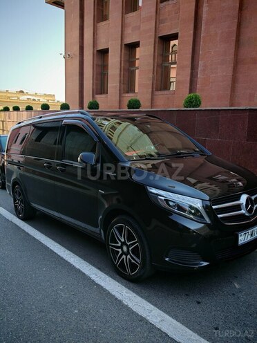 Mercedes V 250-3