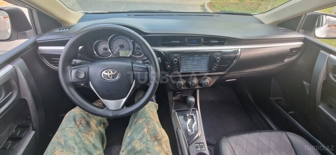 Toyota Corolla 2014, 165,928 km - 2.0 l - Bakı