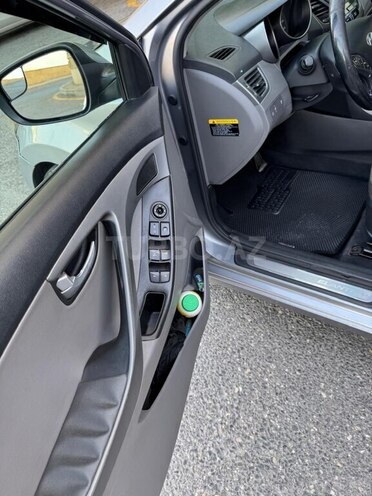 Hyundai Elantra 2014, 253,820 km - 1.8 l - Bakı