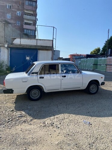 LADA (VAZ) 2107 2009, 95,800 km - 1.6 л - 