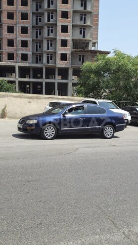 Volkswagen Passat 2006, 345,000 km - 2.0 l - Bakı