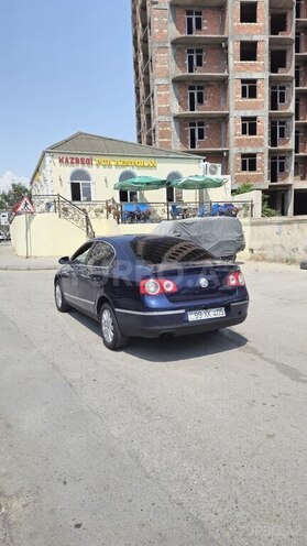 Volkswagen Passat 2006, 345,000 km - 2.0 l - Bakı