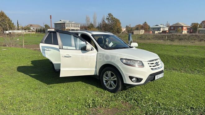 Hyundai Santa Fe 2011, 200,000 km - 2.0 l - Masallı