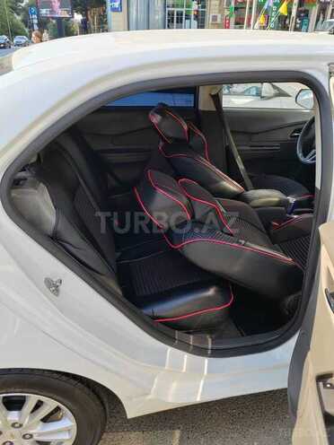 Chevrolet Cobalt-18