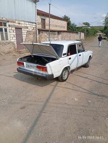 LADA (VAZ) 2107 2009, 57,000 km - 1.6 l - Qazax