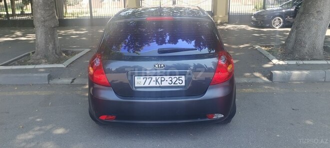 Kia Ceed 2007, 199,000 km - 1.6 l - Yevlax