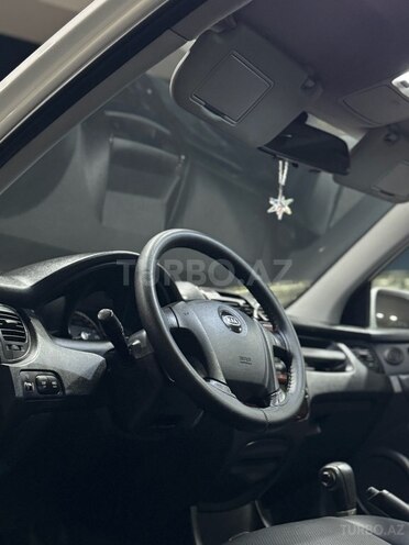 Kia Sportage 2008, 193,000 km - 2.0 l - Bakı