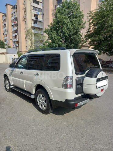 Mitsubishi Pajero 2008, 210,000 km - 3.0 л - Bakı
