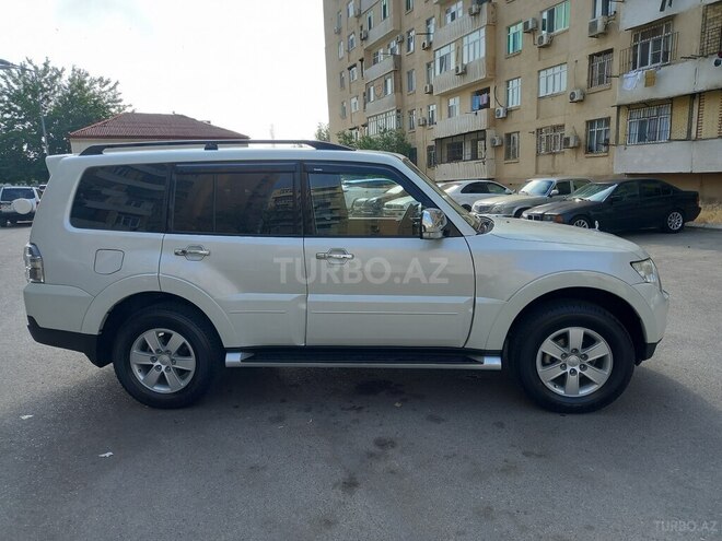 Mitsubishi Pajero 2008, 210,000 km - 3.0 л - Bakı