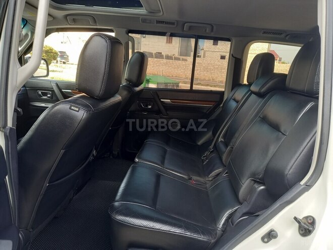 Mitsubishi Pajero 2008, 210,000 km - 3.0 л - Bakı