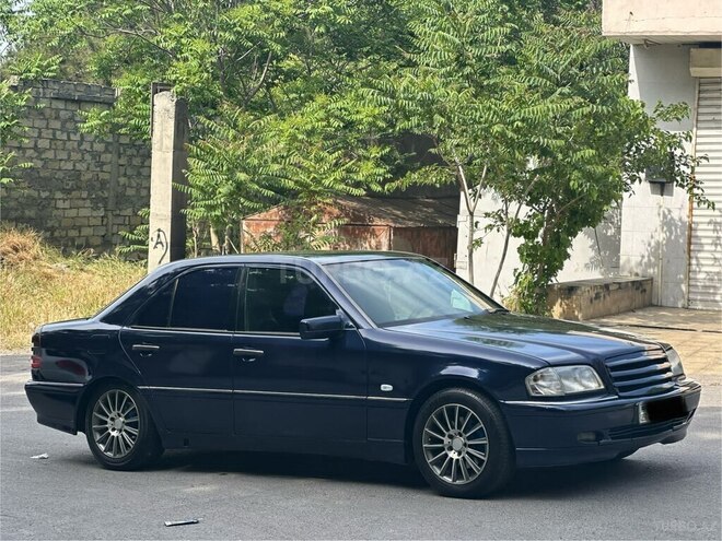 Mercedes C 240 2000, 345,046 km - 2.4 l - Bakı