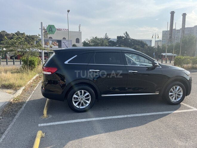 Kia Sorento-4