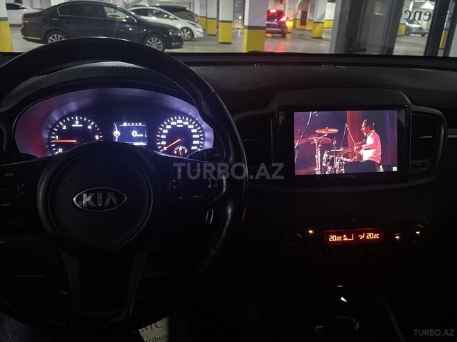 Kia Sorento-19