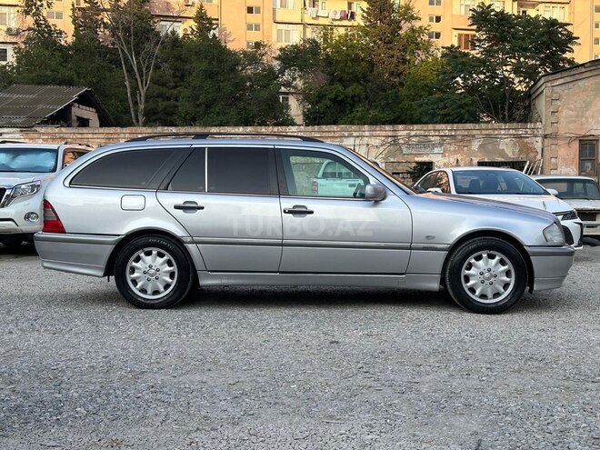 Mercedes C 220 d 2000, 334,000 km - 2.2 l - Bakı
