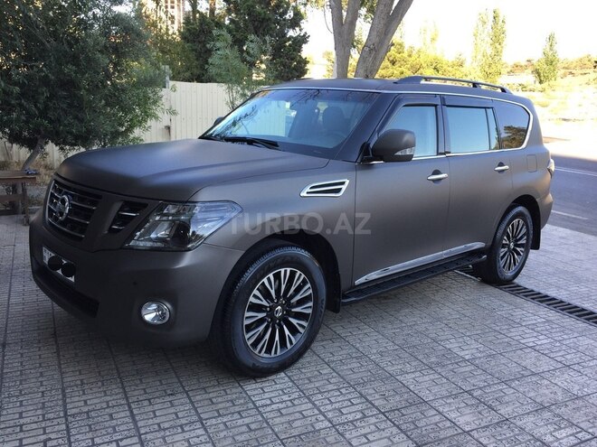 Nissan Patrol 2011, 130,000 km - 5.6 l - Bakı