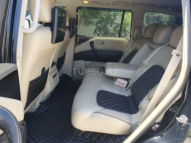 Nissan Patrol 2011, 130,000 km - 5.6 l - Bakı