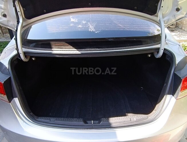 Hyundai Avante 2010, 143,000 km - 1.6 l - Bakı