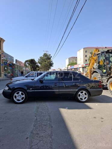 Mercedes C 180 1996, 324,569 km - 1.8 l - Sumqayıt