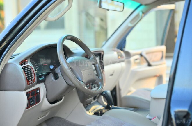 Toyota Land Cruiser 2002, 400,000 km - 4.5 l - İmişli