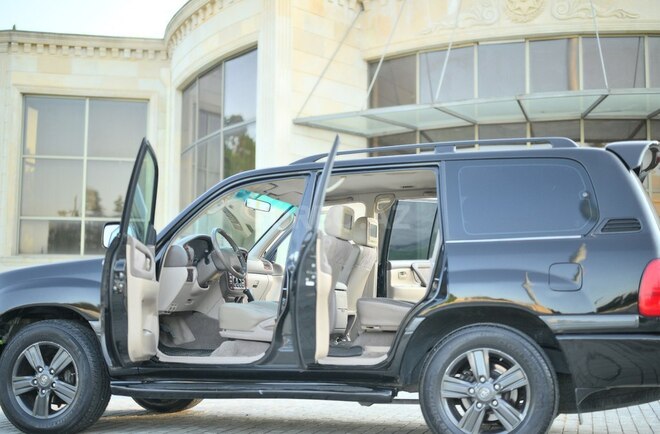 Toyota Land Cruiser 2002, 400,000 km - 4.5 l - İmişli