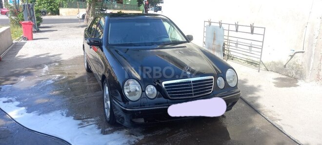 Mercedes E 200 2000, 300,000 km - 2.0 l - Bakı