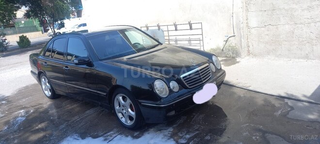 Mercedes E 200 2000, 300,000 km - 2.0 l - Bakı