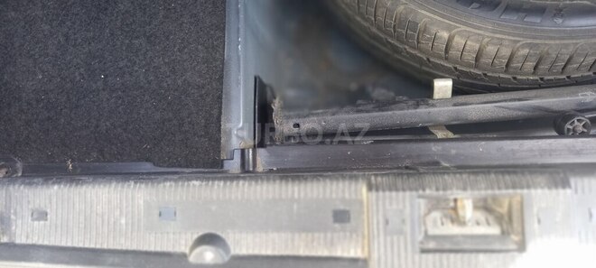 Mercedes E 200 2000, 300,000 km - 2.0 l - Bakı