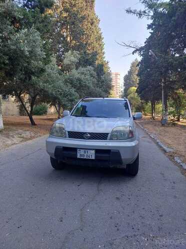 Nissan X-Trail 2000, 272,384 km - 2.0 l - Bakı